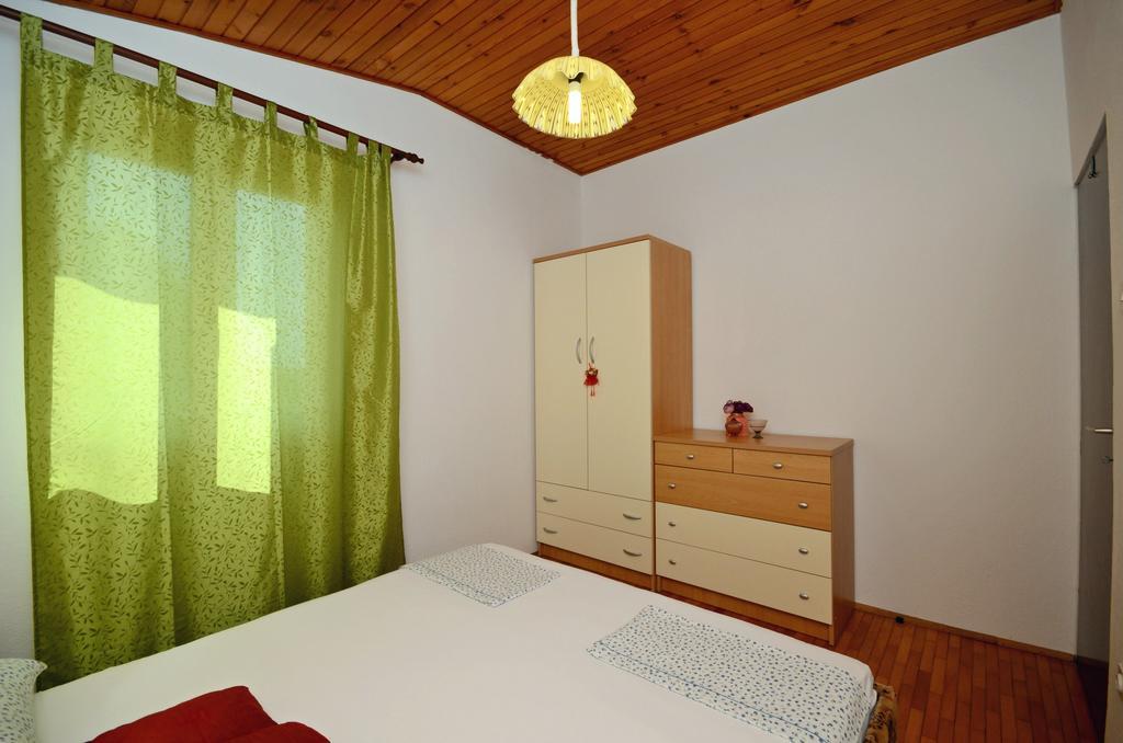 Apartments Katica Trogir Bagian luar foto